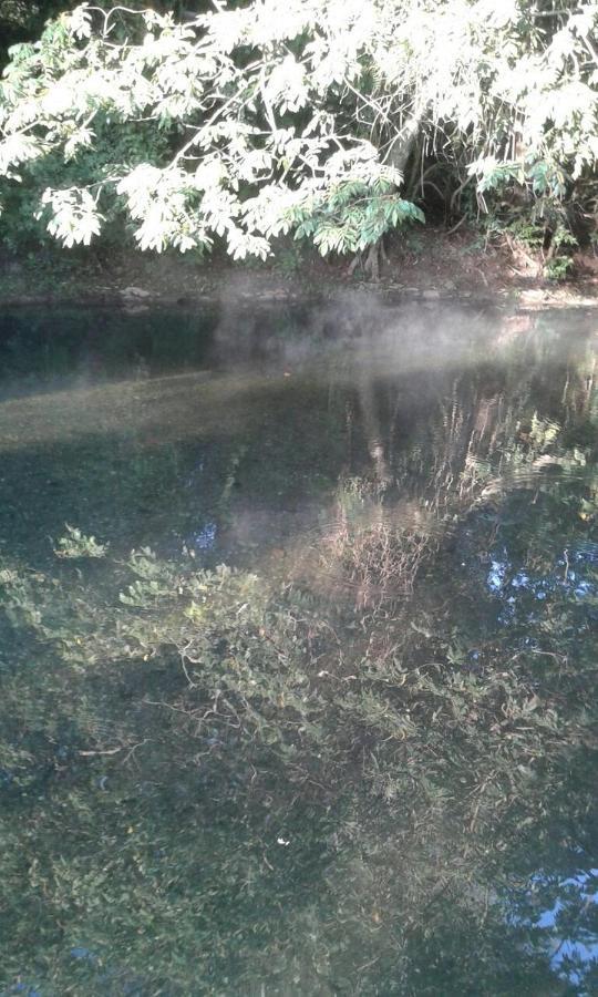 Águas da Serra Apart - acesso ao rio de águas termais Rio Quente Esterno foto